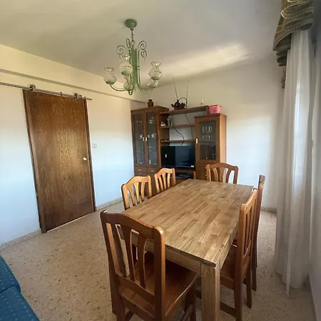 Casa Con Jardin Y Bajada Al Mar En Raxo Raxo