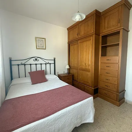 Lägenhet Casa Con Jardin Y Bajada Al Mar En