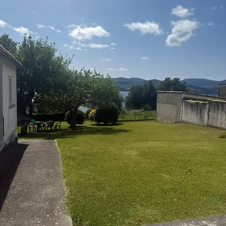 Casa Con Jardin Y Bajada Al Mar En * 락소