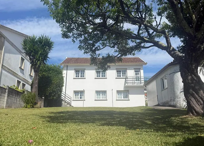 Apartment Casa Con Jardin Y Bajada Al Mar En