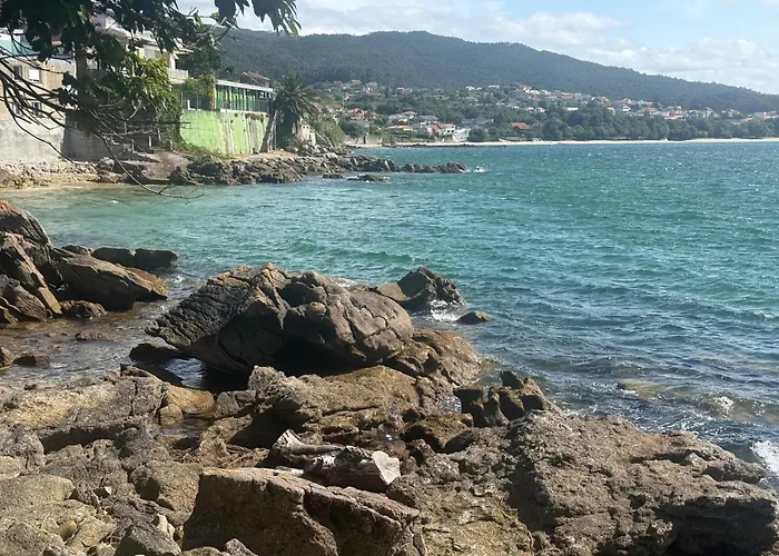 Casa Con Jardin Y Bajada Al Mar En * Raxo